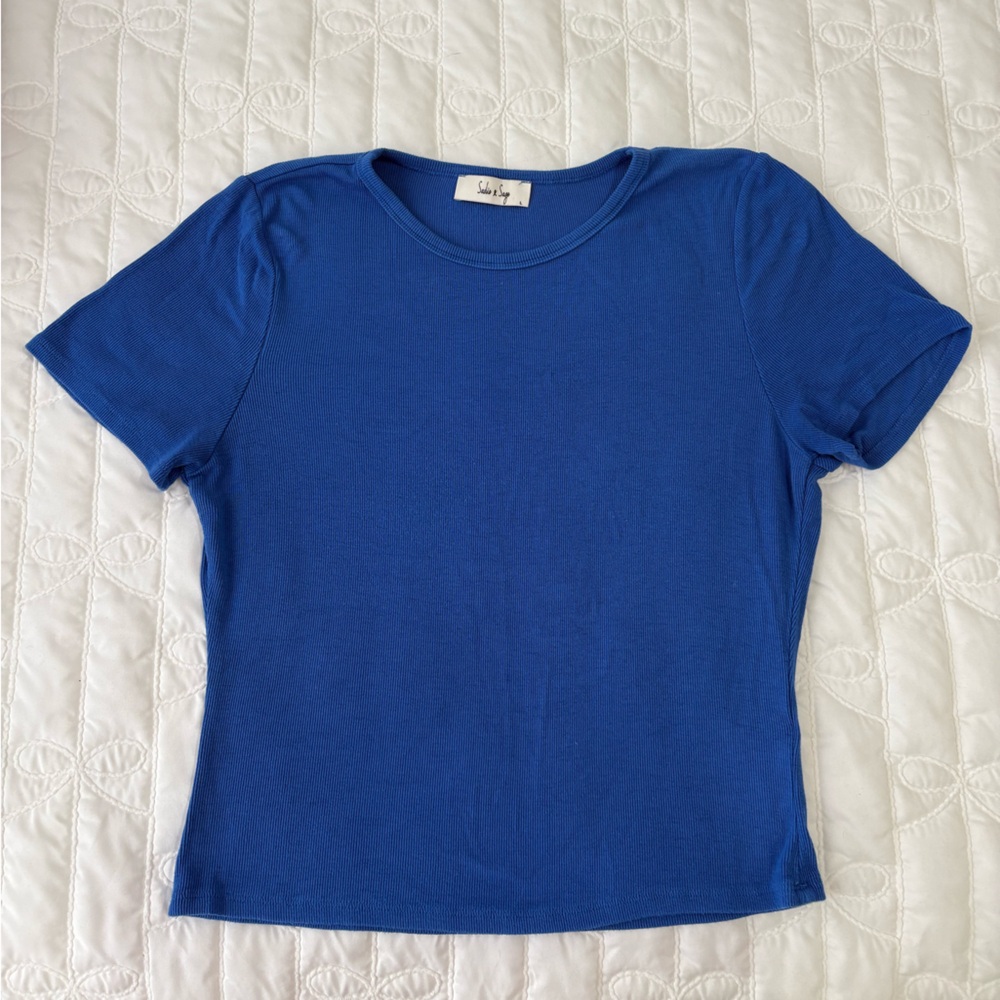 Classic Women's Blue Short-Sleeve Tee